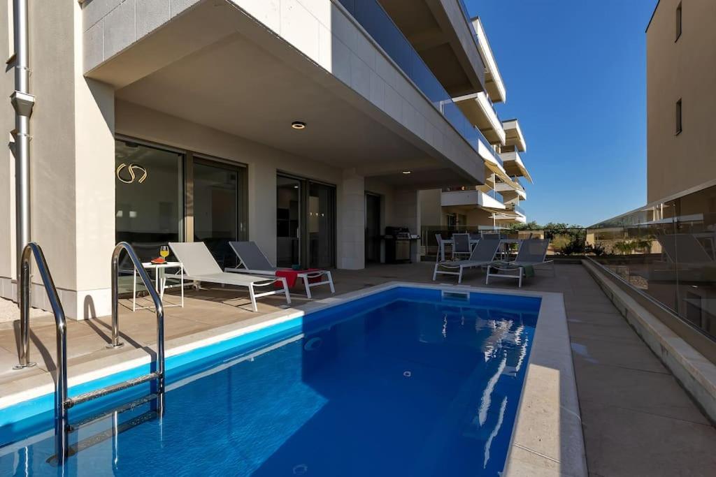 Apartman Delux With Private Pool - Makarska Exklusiv 투체피 외부 사진
